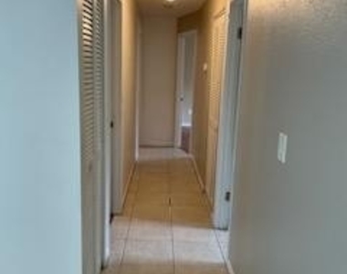 2823 Queen Palm Drive - Photo Thumbnail 7