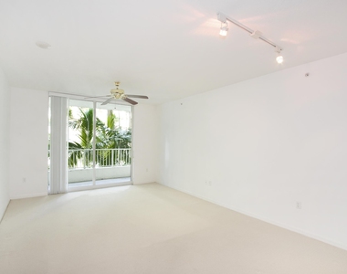 700 E Boynton Beach Boulevard - Photo Thumbnail 36