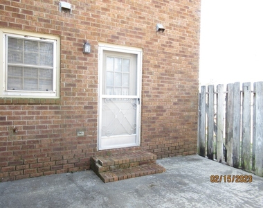 24 Gertrude Ct - Photo Thumbnail 16