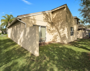 7632 Corkwood Avenue - Photo Thumbnail 19