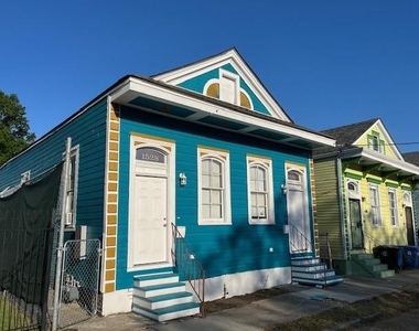 1530 Painters Street - Photo Thumbnail 1