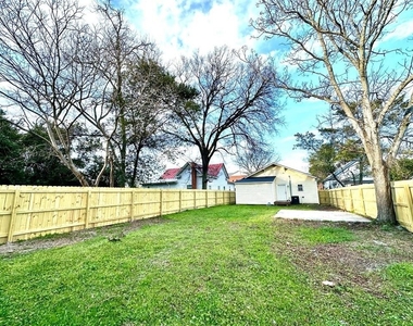 1834 Walker Street - Photo Thumbnail 26