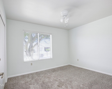 14905 W Alpaca Drive - Photo Thumbnail 21