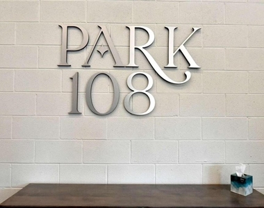 108 Park Place - Photo Thumbnail 25