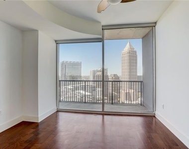 1080 Peachtree Street Ne - Photo Thumbnail 17