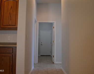 4132 E Carriage Court - Photo Thumbnail 19