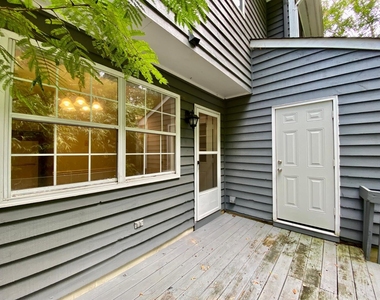 2146 Charles Street - Photo Thumbnail 23