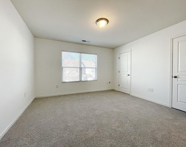 3903 Swinton Street - Photo Thumbnail 17