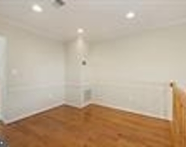 5932 Heatherwood Ct - Photo Thumbnail 5