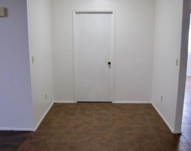 1191 Paseo San Luis -- - Photo Thumbnail 7