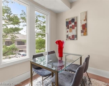 1312 Porter Street - Photo Thumbnail 10