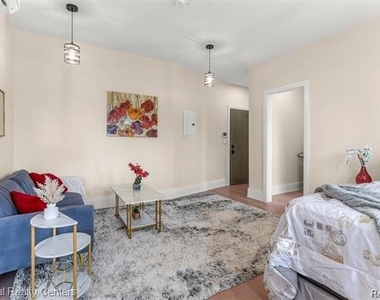 1312 Porter Street - Photo Thumbnail 4