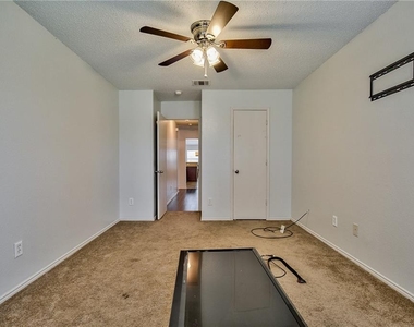 546 Seminole Trail - Photo Thumbnail 11