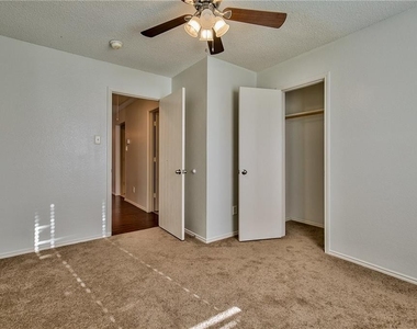 546 Seminole Trail - Photo Thumbnail 24