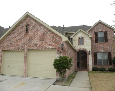 2609 Vista Oaks Drive - Photo Thumbnail 1