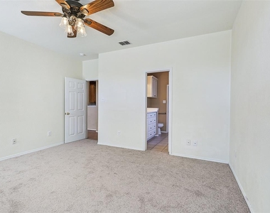 2908 Scott Place - Photo Thumbnail 14