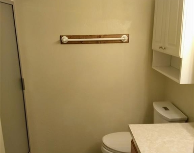 2508 Chaparral Court - Photo Thumbnail 11