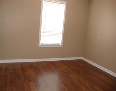 3818 W Sundale - Photo Thumbnail 12