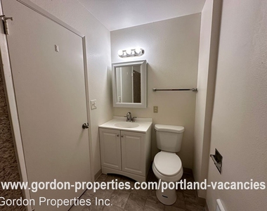 4406-4408 Se 28th Ave - Photo Thumbnail 25