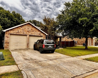 1128 Golden Eagle Court - Photo Thumbnail 2