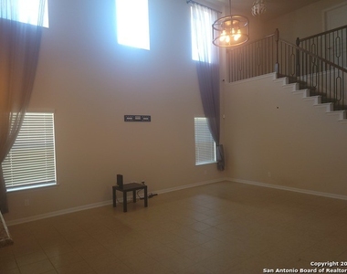 7823 Coolspring Dr - Photo Thumbnail 13