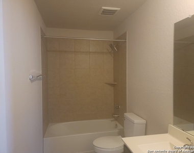 7823 Coolspring Dr - Photo Thumbnail 32