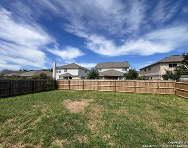 7935 Oakwood Pines - Photo Thumbnail 27