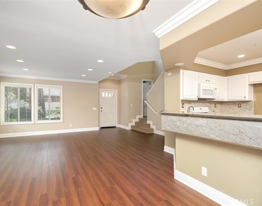 123 Valley View Terrace - Photo Thumbnail 4