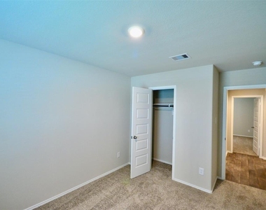 1706 Chase Anchor Ct - Photo Thumbnail 24