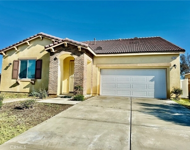 27560 Coral Street - Photo Thumbnail 1