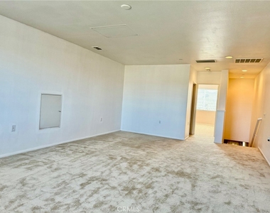 27560 Coral Street - Photo Thumbnail 30