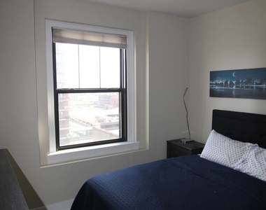 400 Walnut Street, #1103 - Photo Thumbnail 5