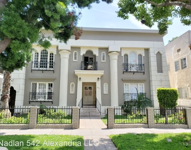 542 N. Alexandria - Photo Thumbnail 0