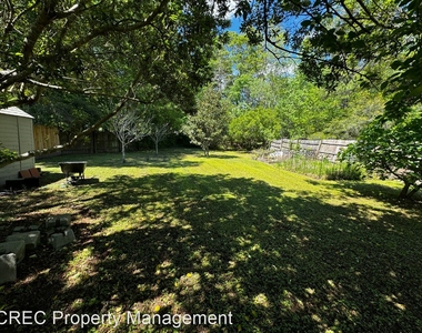 5140 Torrey Lane - Photo Thumbnail 4