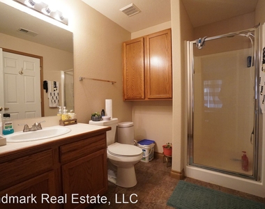 3895 Strawberry Field Grove Unit G - Photo Thumbnail 15