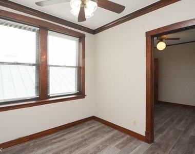 3615 N. Paulina, Unit B-6 - Photo Thumbnail 11