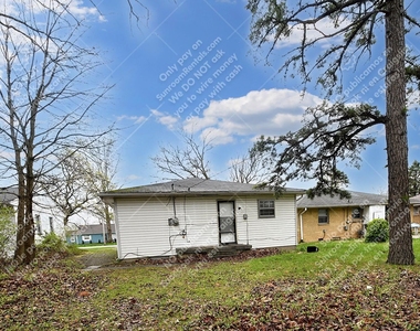 4103 N Grand Ave - Photo Thumbnail 15