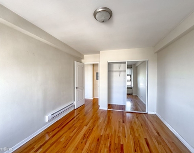 4180 N. Marine Drive, Unit A0111 - Photo Thumbnail 14