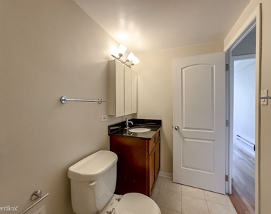 4180 N. Marine Drive, Unit A0111 - Photo Thumbnail 18