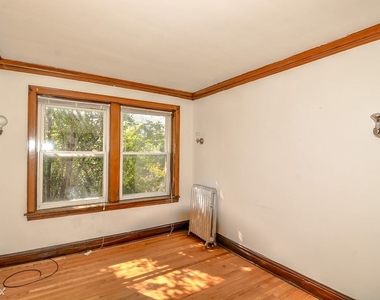 4824 W. Addison, Unit S-5 - Photo Thumbnail 6