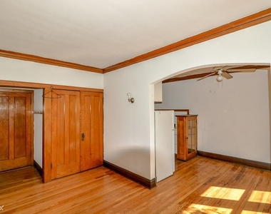 4824 W. Addison, Unit S-5 - Photo Thumbnail 9