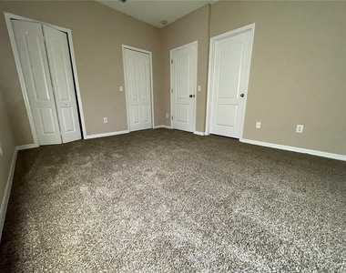 16350 Swan View Circle - Photo Thumbnail 44