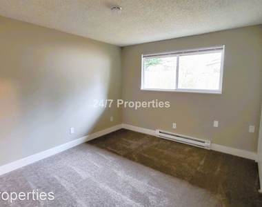 5806 Se Ogden St. - Photo Thumbnail 9