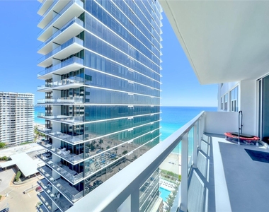 2030 S Ocean Dr - Photo Thumbnail 13