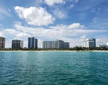 2899 Collins Ave - Photo Thumbnail 51