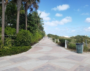 2899 Collins Ave - Photo Thumbnail 29