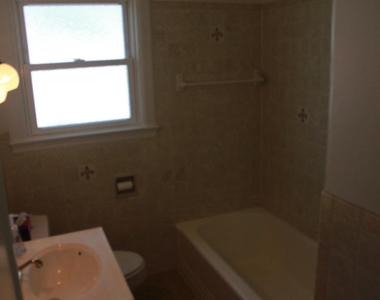 484 Chestnut Ave - Photo Thumbnail 31