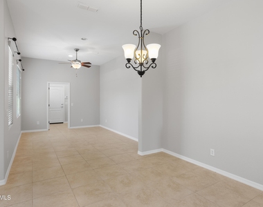 4280 N Verrado Way - Photo Thumbnail 14