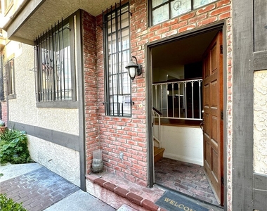 134 N 4th Street - Photo Thumbnail 3