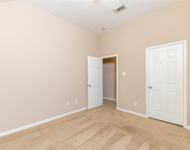 2201 Signal Hill Drive - Photo Thumbnail 36